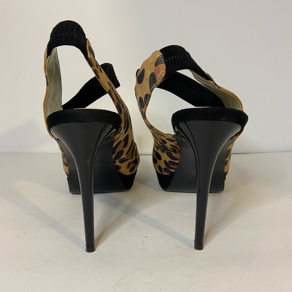 Carlos by Carlos Santana Women's Cosette leopard Dress Pump size 10 - Picture 11 of 15